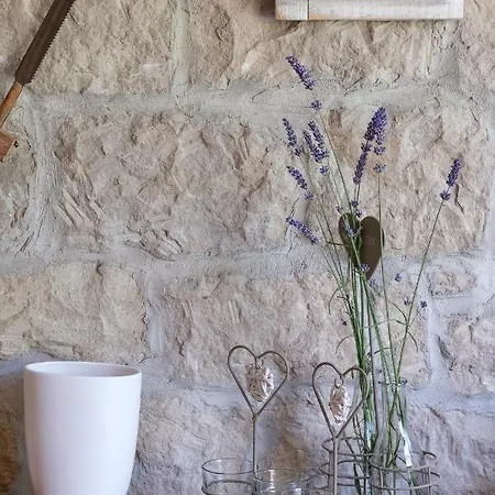 Al Sasseto Bed & Breakfast *