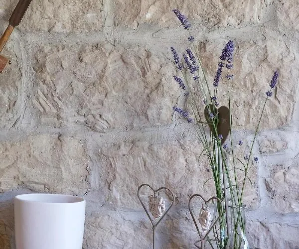 Al Sasseto Bed and Breakfast *